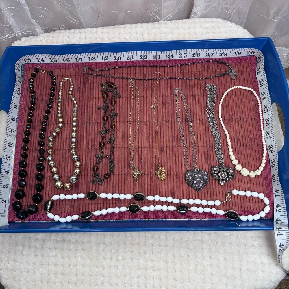 Jewelry Lot Necklaces total of 10